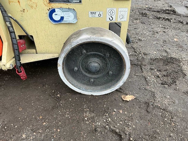 2010 jlg 2646 es hoogwerker defect - afbeelding 2 van  25