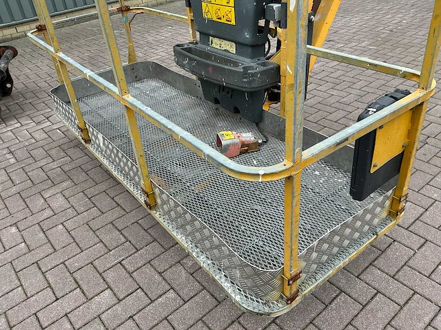 2010 jlg ultra boom 1350 sjp hoogwerker - afbeelding 13 van  15