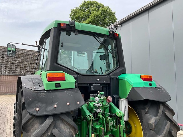 2010 john deere 6210 powerquad vierwielaangedreven landbouwtractor - afbeelding 4 van  32