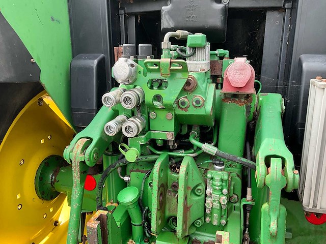 2010 john deere 6210 powerquad vierwielaangedreven landbouwtractor - afbeelding 6 van  32