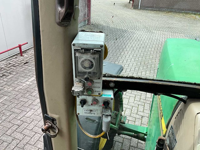 2010 john deere 6210 powerquad vierwielaangedreven landbouwtractor - afbeelding 14 van  32