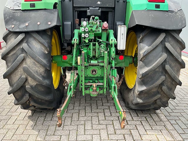 2010 john deere 6210 powerquad vierwielaangedreven landbouwtractor - afbeelding 5 van  32