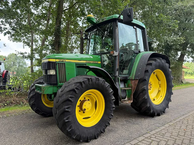 2010 john deere 6210 pq vierwielaangedreven landbouwtractor - afbeelding 1 van  18