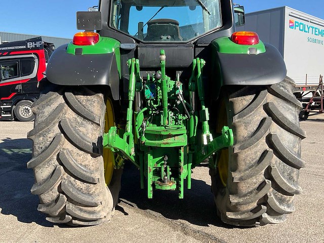 2010 john deere 6830 mw2 vierwielaangedreven landbouwtractor - afbeelding 3 van  25
