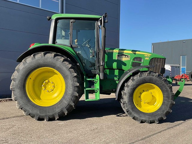2010 john deere 6830 mw2 vierwielaangedreven landbouwtractor - afbeelding 19 van  25