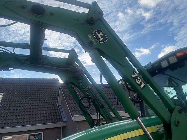 2010 john deere 7530 premium vierwielaangedreven landbouwtractor - afbeelding 12 van  14