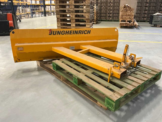 2010 jungheinrich sneeuwschuiver voor heftruck - afbeelding 3 van  6