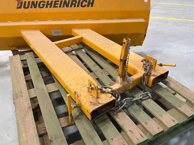 2010 jungheinrich sneeuwschuiver voor heftruck - afbeelding 5 van  6