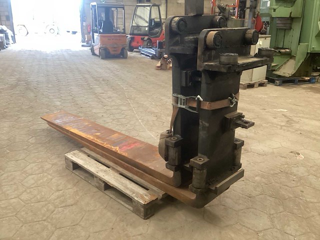 2010 kalmar dce 150-12 vorkheftruck - afbeelding 3 van  22