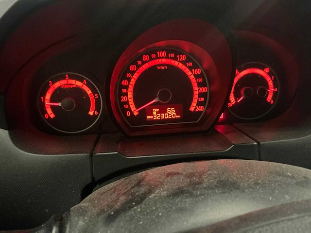 2010 kia cee'd sporty wagon personenauto - afbeelding 8 van  19