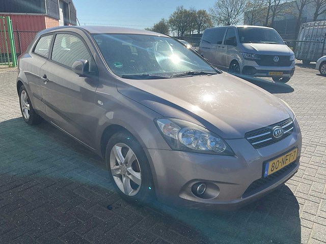 2010 kia pro_cee'd 1.4 cvvt x-tra personenauto - afbeelding 26 van  26