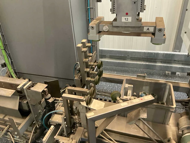 2010 knecht a-615 kartonaufrichter / amerikaanse dozen machine - afbeelding 19 van  36