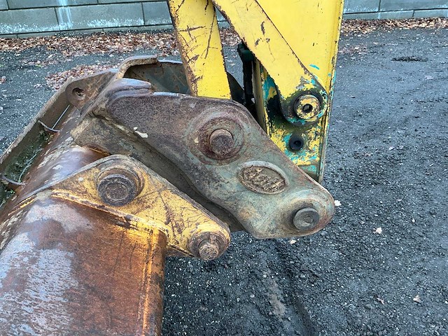 2010 kobelco e115sr rupsgraafmachine - afbeelding 7 van  36