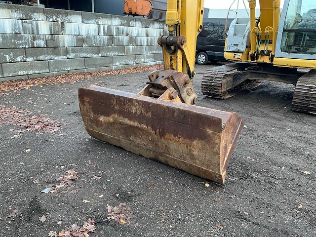 2010 kobelco e115sr rupsgraafmachine - afbeelding 5 van  36