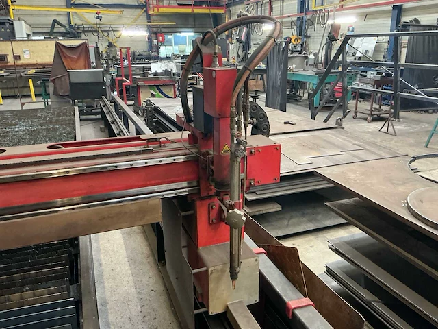 2010 koike maxigraph 3500 autogeen & plasmasnijmachine - afbeelding 11 van  55