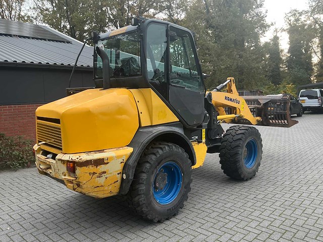 2010 komatsu wa80-s shovel / wiellader - afbeelding 23 van  35
