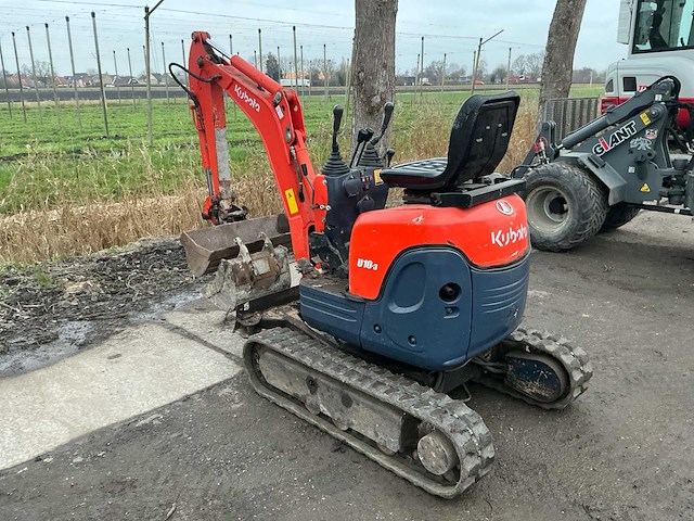 2010 kubota u10-3 minigraafmachine - afbeelding 12 van  28