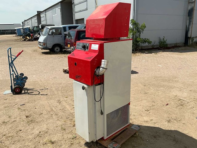 2010 kusters ks30 indirect gestookte dieselheater – 31,4 kw - afbeelding 4 van  10