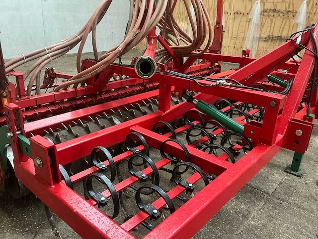 2010 kverneland 4000 mm zaaicombinatie zaaimachine - afbeelding 12 van  38