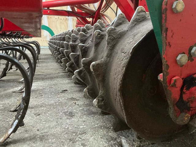 2010 kverneland 4000 mm zaaicombinatie zaaimachine - afbeelding 20 van  38