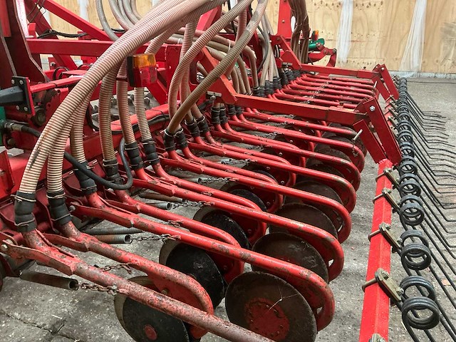 2010 kverneland 4000 mm zaaicombinatie zaaimachine - afbeelding 21 van  38