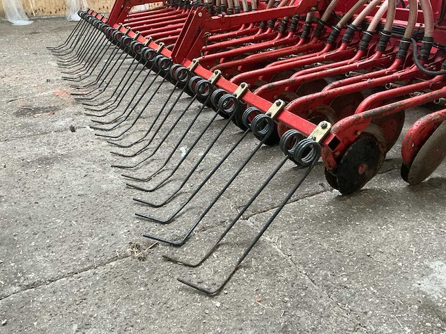 2010 kverneland 4000 mm zaaicombinatie zaaimachine - afbeelding 29 van  38