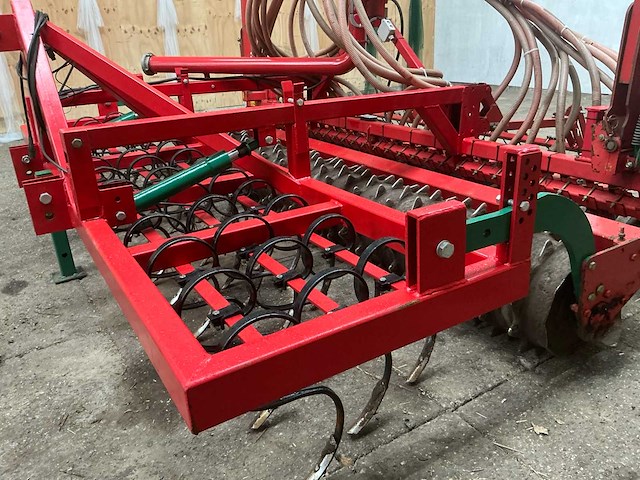 2010 kverneland 4000 mm zaaicombinatie zaaimachine - afbeelding 9 van  38