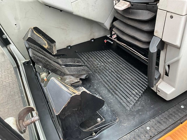 2010 liebherr r954c ew litroncic op- en overslagkraan - afbeelding 37 van  48