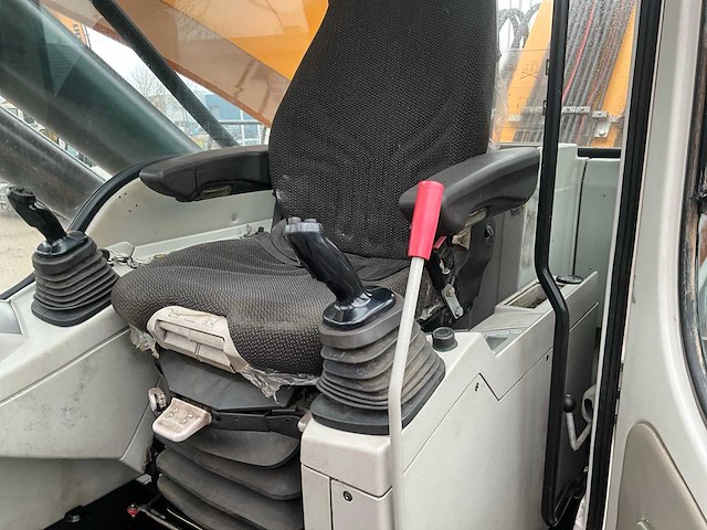 2010 liebherr r954c ew litroncic op- en overslagkraan - afbeelding 38 van  48