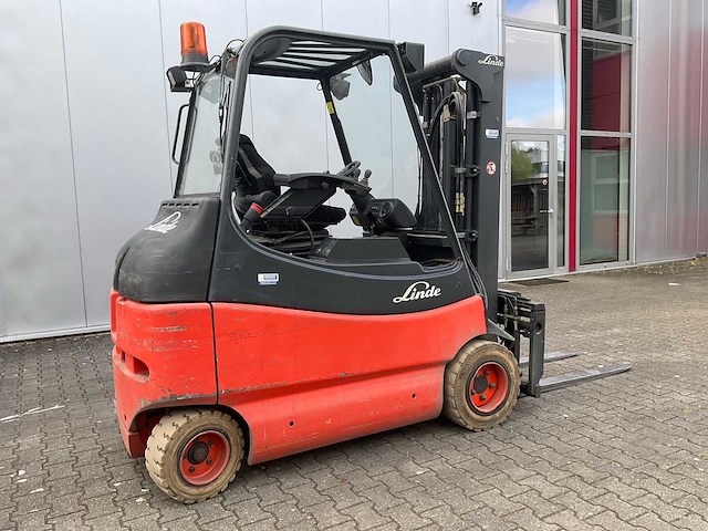 2010 linde e30-03/600 vorkheftruck - afbeelding 21 van  25