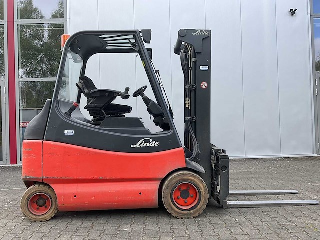 2010 linde e30-03/600 vorkheftruck - afbeelding 13 van  18