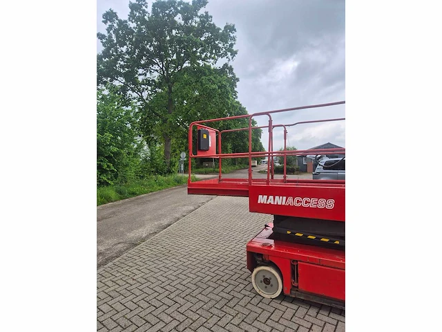 2010 manitou 100 xel elektrische schaarhoogwerker – 10,2 m – 450 kg – nieuwe accu’s - afbeelding 12 van  18