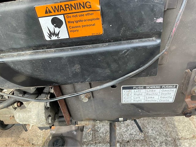 2010 massey ferguson tractor - afbeelding 5 van  8