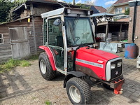 2010 massey ferguson tractor - afbeelding 7 van  8