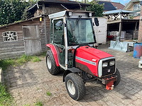 2010 massey ferguson tractor - afbeelding 31 van  36