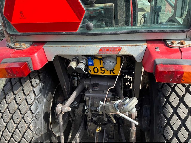 2010 massey ferguson tractor - afbeelding 36 van  36