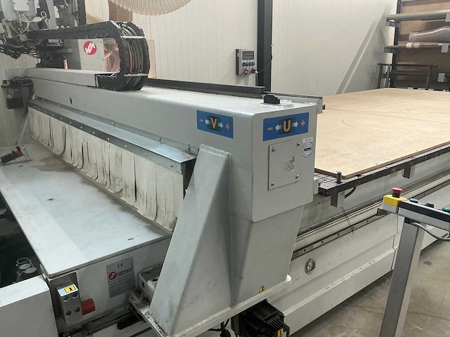 2010 masterwood mw2142 nesting cnc-freesmachine - afbeelding 16 van  33