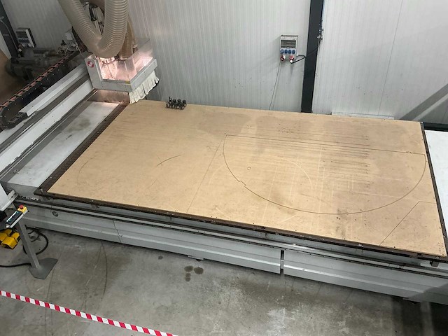 2010 masterwood mw2142 nesting cnc-freesmachine - afbeelding 27 van  33