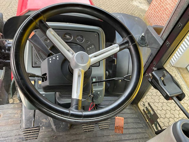 2010 mccormick xtx 165 xtraspeed vierwielaangedreven landbouwtractor - afbeelding 13 van  25