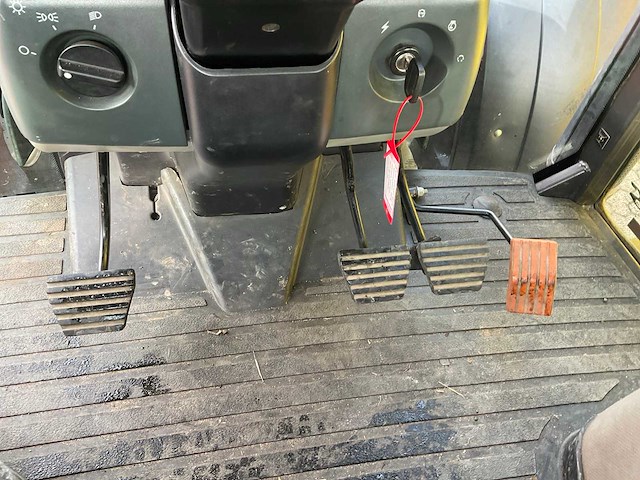 2010 mccormick xtx 165 xtraspeed vierwielaangedreven landbouwtractor - afbeelding 14 van  25