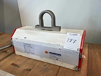 2010 mennes mhm hijsmagneet