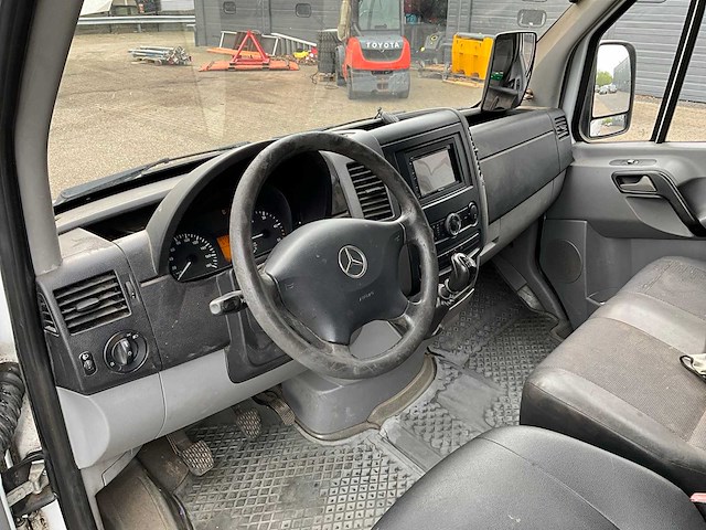 2010 mercedes-benz 519cdi sprinter bedrijfswagen - afbeelding 13 van  41