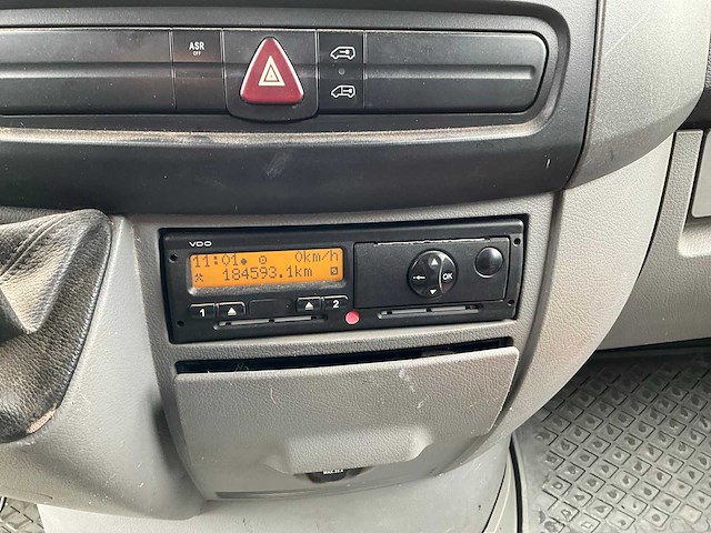 2010 mercedes-benz 519cdi sprinter bedrijfswagen - afbeelding 18 van  41