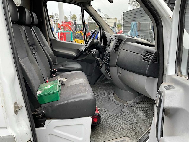 2010 mercedes-benz 519cdi sprinter bedrijfswagen - afbeelding 21 van  41