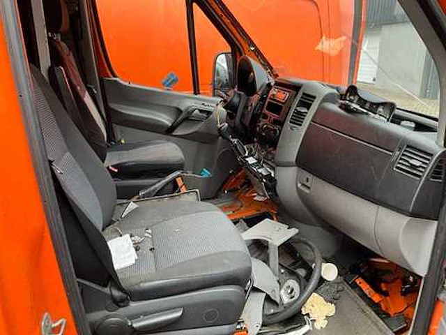 2010 mercedes-benz 906 ka 35 sprinter 310 cdi bedrijfswagen - afbeelding 14 van  15