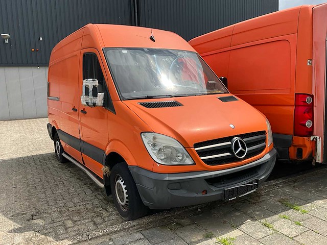 2010 mercedes-benz 906 ka 35 sprinter 310 cdi bedrijfswagen - afbeelding 9 van  16