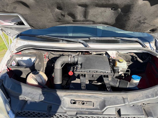 2010 mercedes-benz bedrijfswagen - afbeelding 19 van  19