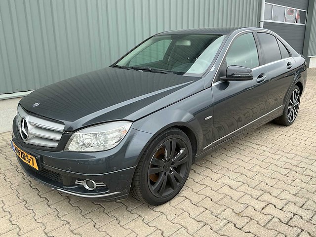 2010 mercedes-benz c-klasse 220 cdi bluee. avan. personenauto - afbeelding 1 van  35