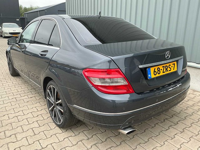 2010 mercedes-benz c-klasse 220 cdi bluee. avan. personenauto - afbeelding 32 van  35