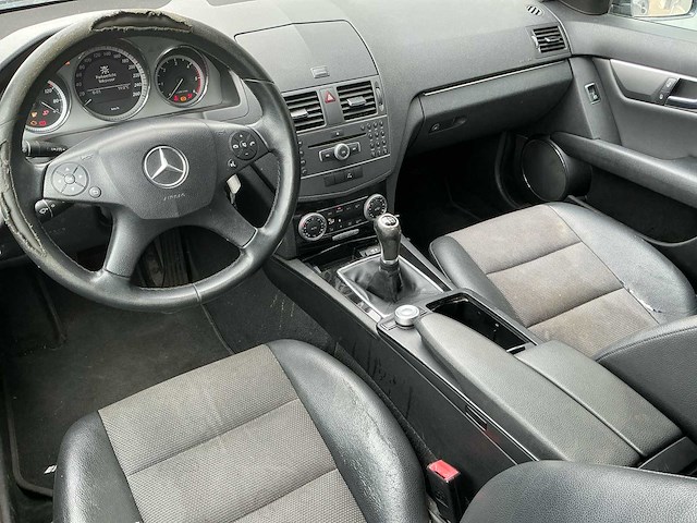 2010 mercedes-benz c-klasse 220 cdi bluee. avan. personenauto - afbeelding 14 van  35
